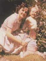 w. Gianna z PierLuigi i z Mariolin w ogrodzie (1959)