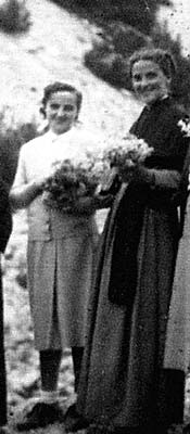 w. Joanna ze swoj siostr Virgini Berett w 1951 r.