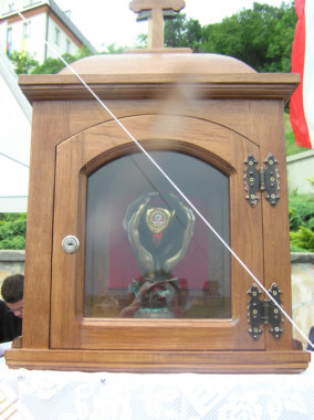 Diecezjalny Kongres Rodzin Diecezji Sandomierskiej - Msza w. na zakoczenie Kongresu, Sandomierz, 12 czerwca 2005 r. Fot. Mariusz Trojnar