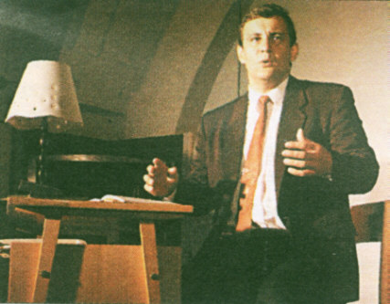 Maciej Jachowski w roli Piotra. Fot. zamieszczona w Tygodniku Katolickim Niedziela, w numerze 33 z dnia 15 sierpnia 2004 r.